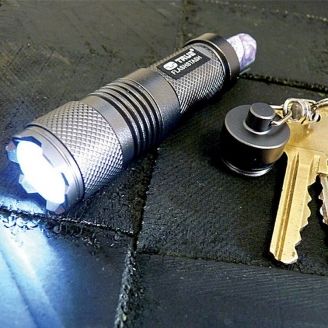 True Utility FlashStash Flashlight