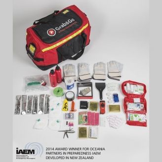 Grab & Go 4 Person Emergency Kit