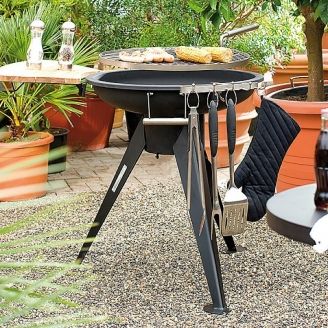 Pro Coal/Wood Grill with stand