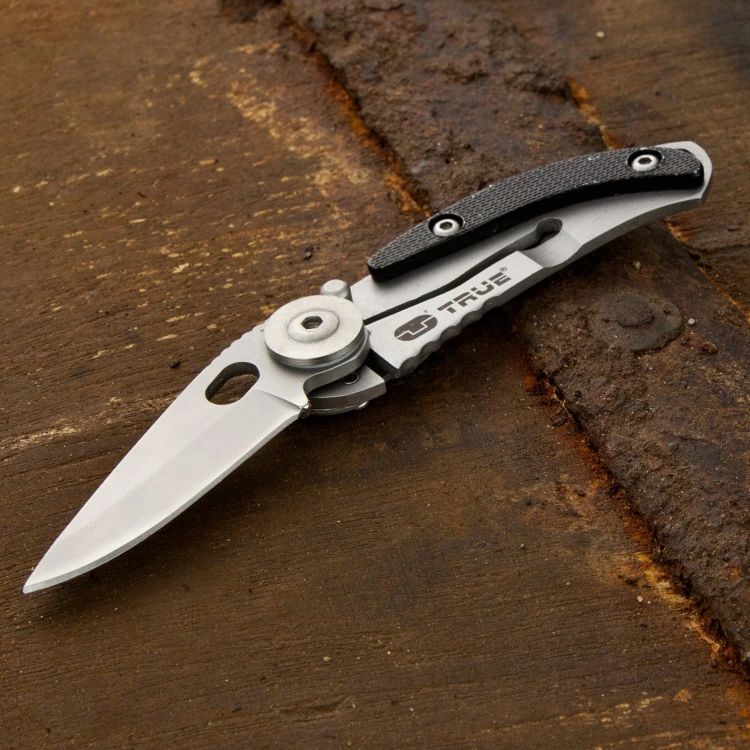 This Brass Pocket Knife Is an Essential Accessory for Every Man - Airows